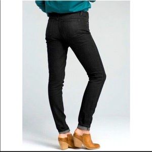 Prana London Jean in Black. Size 4/27. Regular Inseam